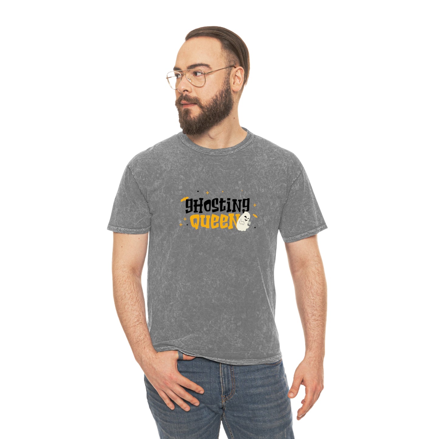 "Ghosting queen" Mineral Wash T-Shirt