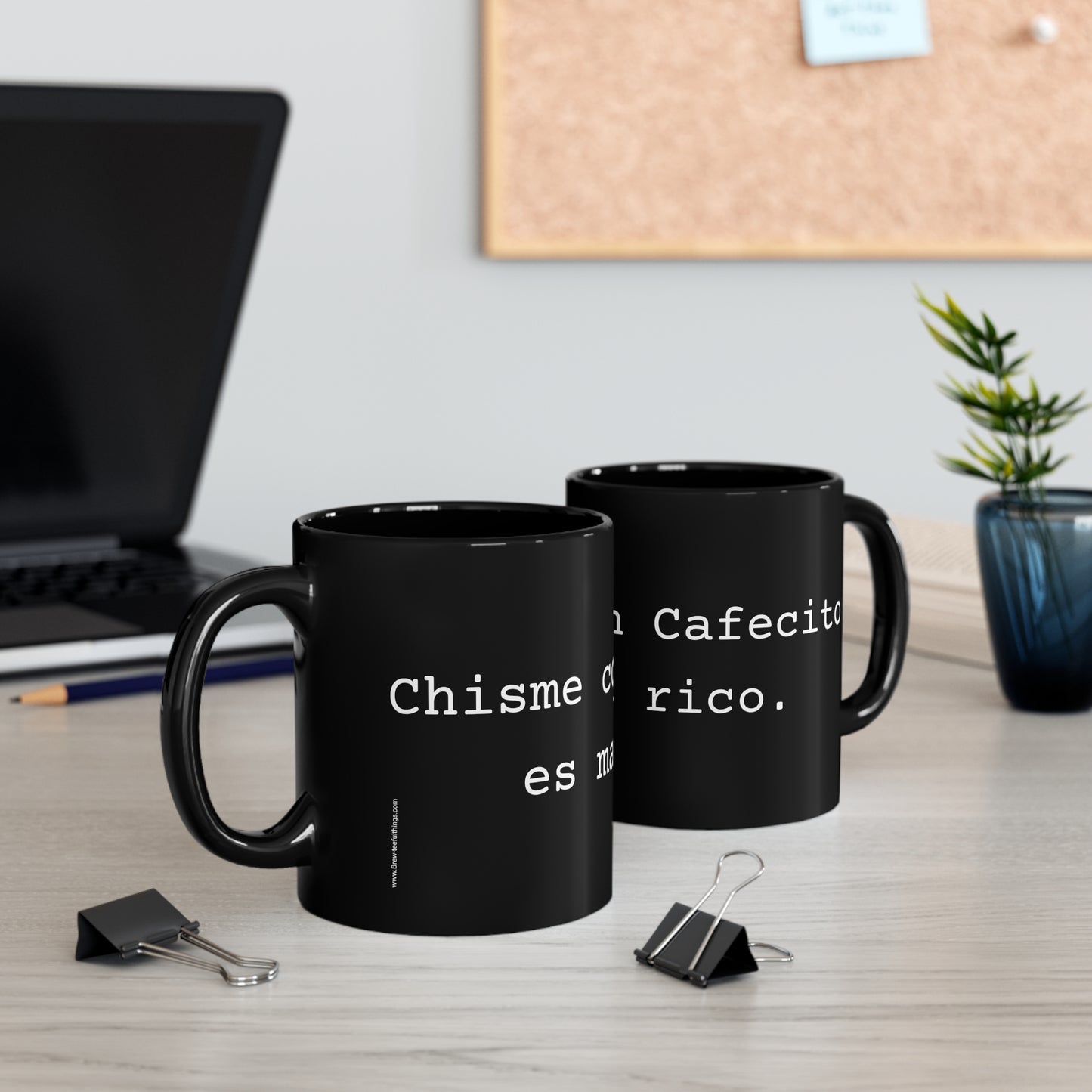 " Chisme con Cafecito es mas rico "11oz Black Mug