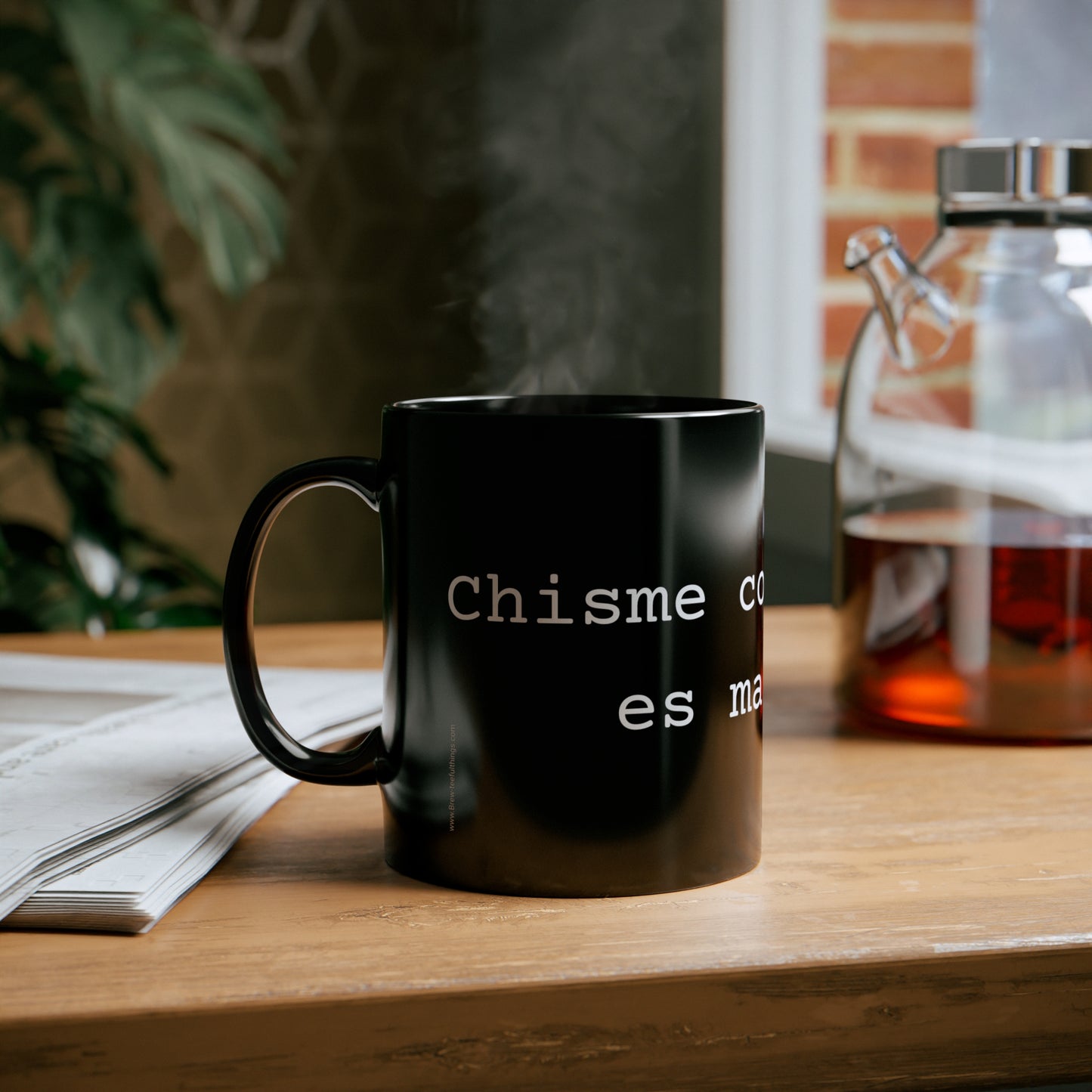" Chisme con Cafecito es mas rico "11oz Black Mug