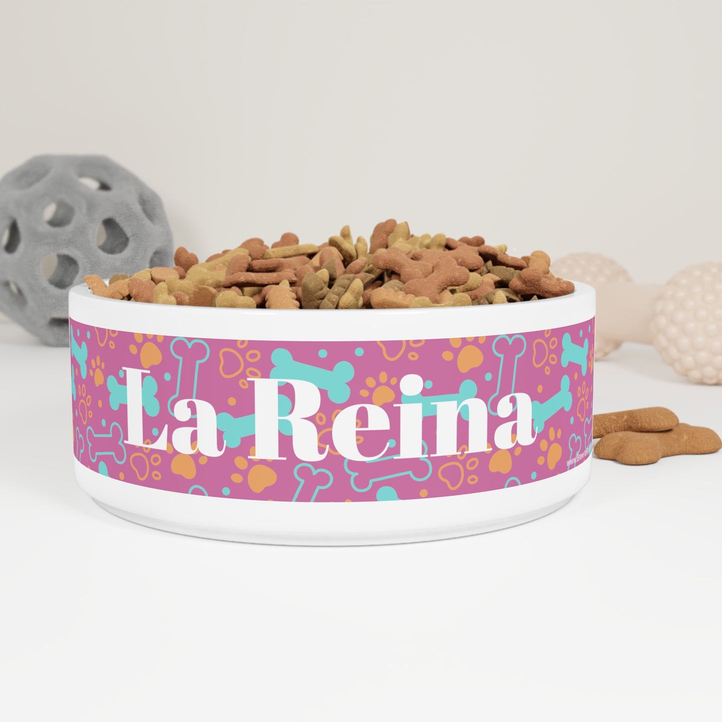 "La Reina" Pet Bowl